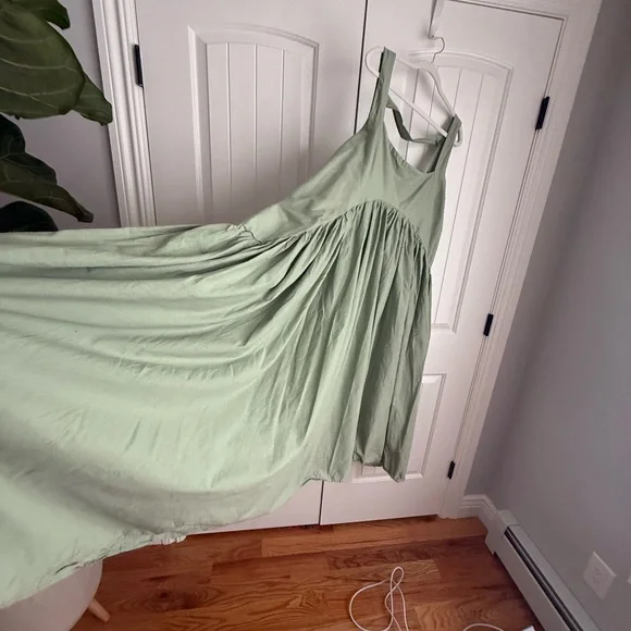 Green Sleeveless Assymetrical Dress sz 16 - Picture 3 of 8